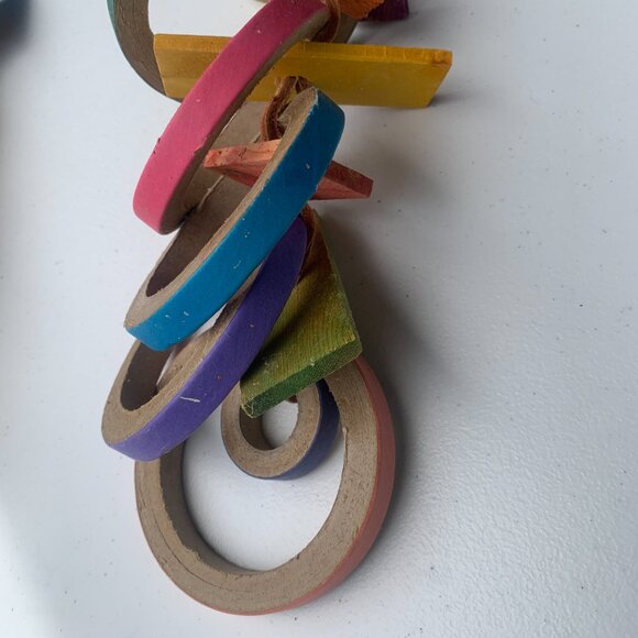 BIRD SUPPLIES - 2pc lot PARROT MACCAW, hanging cage toys, blocks, wood, shred - Picture 4 of 6